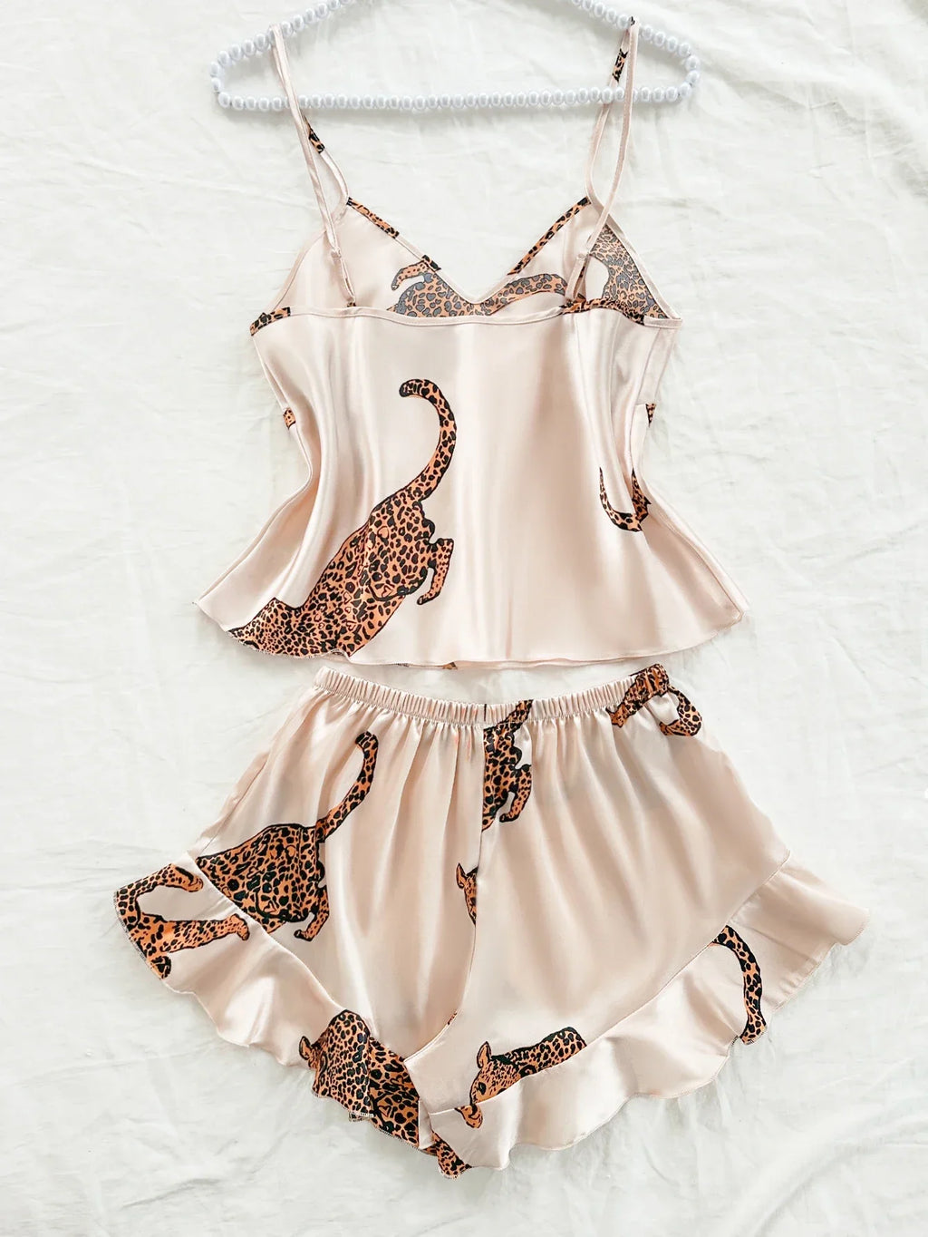 Summer 2-pieces Pink Leopard Printed Pajamas Set for Women Sexy Ice Silk Stain Sleepwear Casual Crop Tops and Shorts Lounge