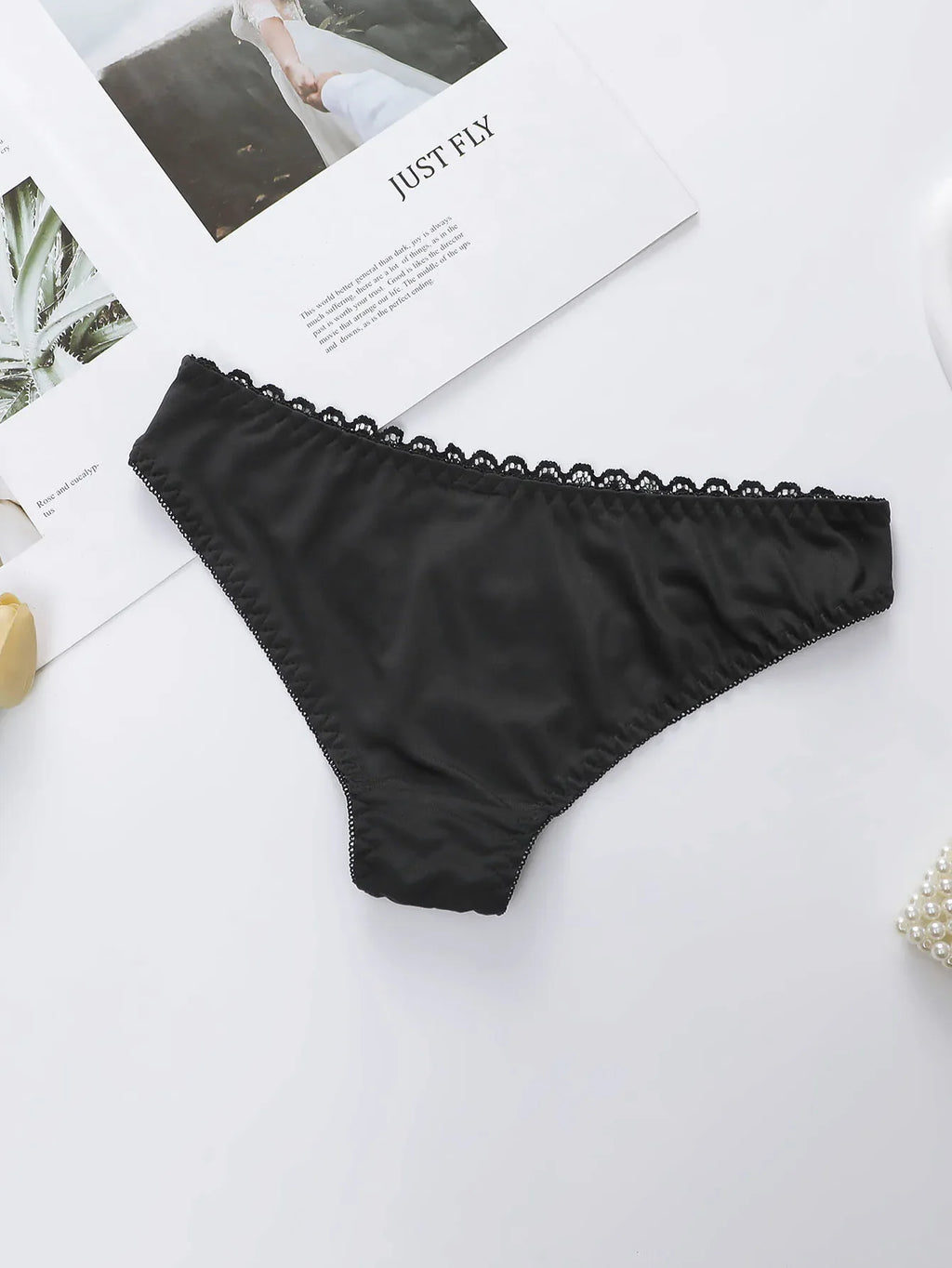 Women Solid Color Sexy Underwear Set Gathered Push Up Underwear Daily Comfortable And Close Fitting Seamless Underwear Set 3208