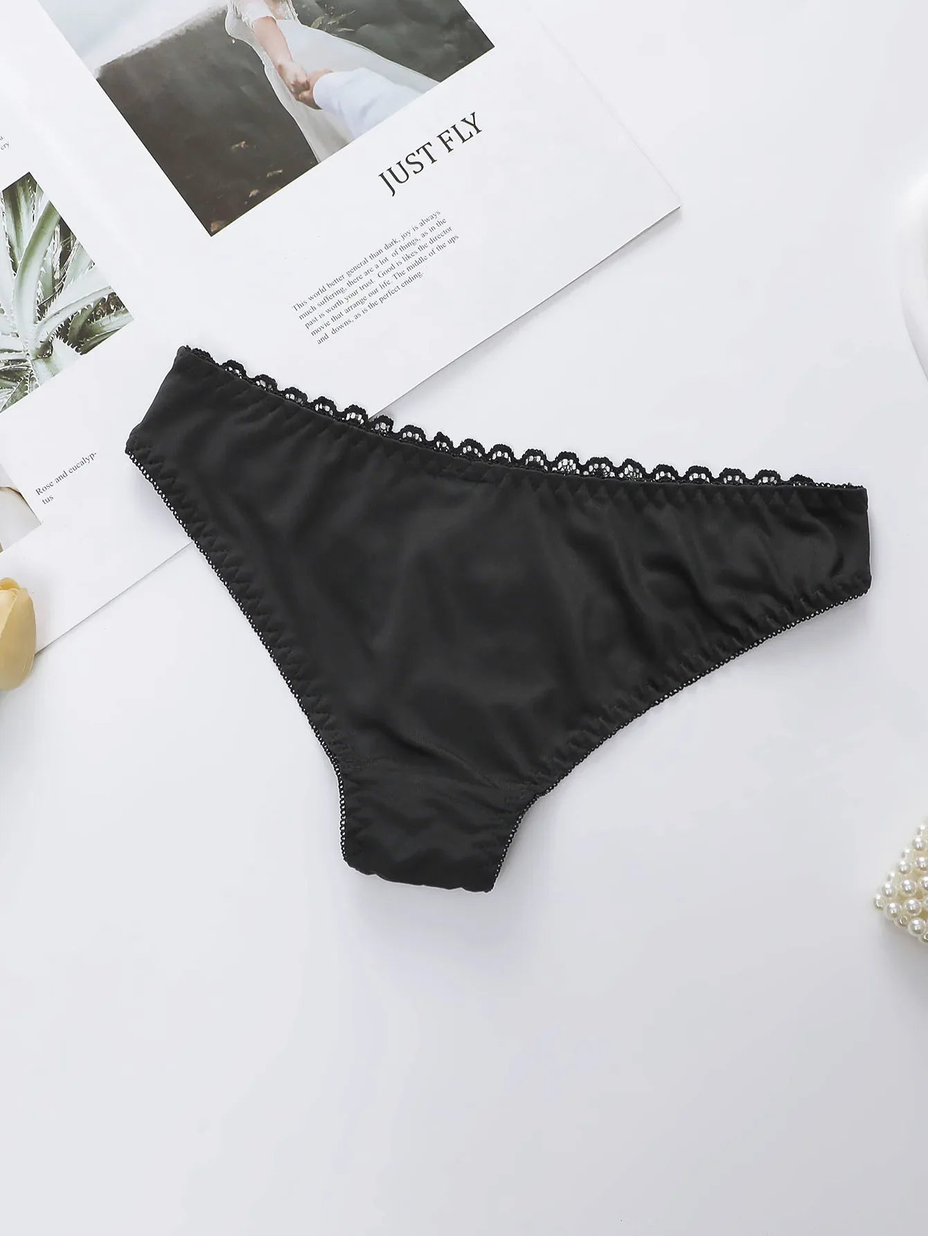 Women Solid Color Sexy Underwear Set Gathered Push Up Underwear Daily Comfortable And Close Fitting Seamless Underwear Set 3208