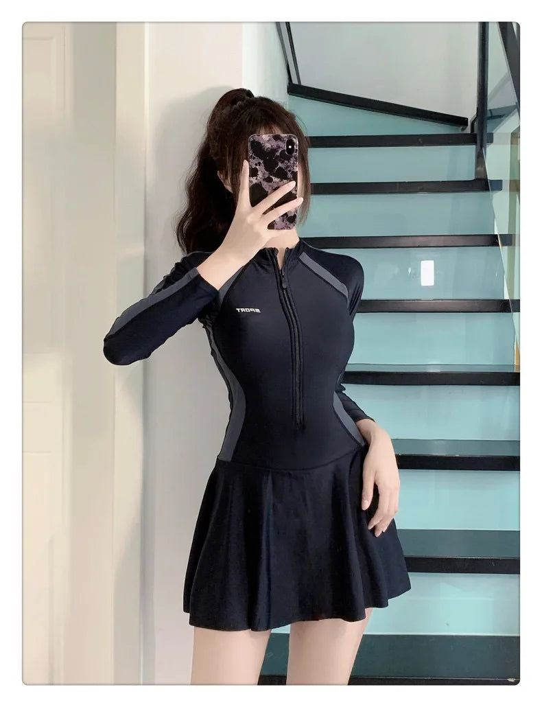 New plus size women's dress one-piece fresh women's swimsuit conservative slim fit long sleeved hot spring swimsuit
