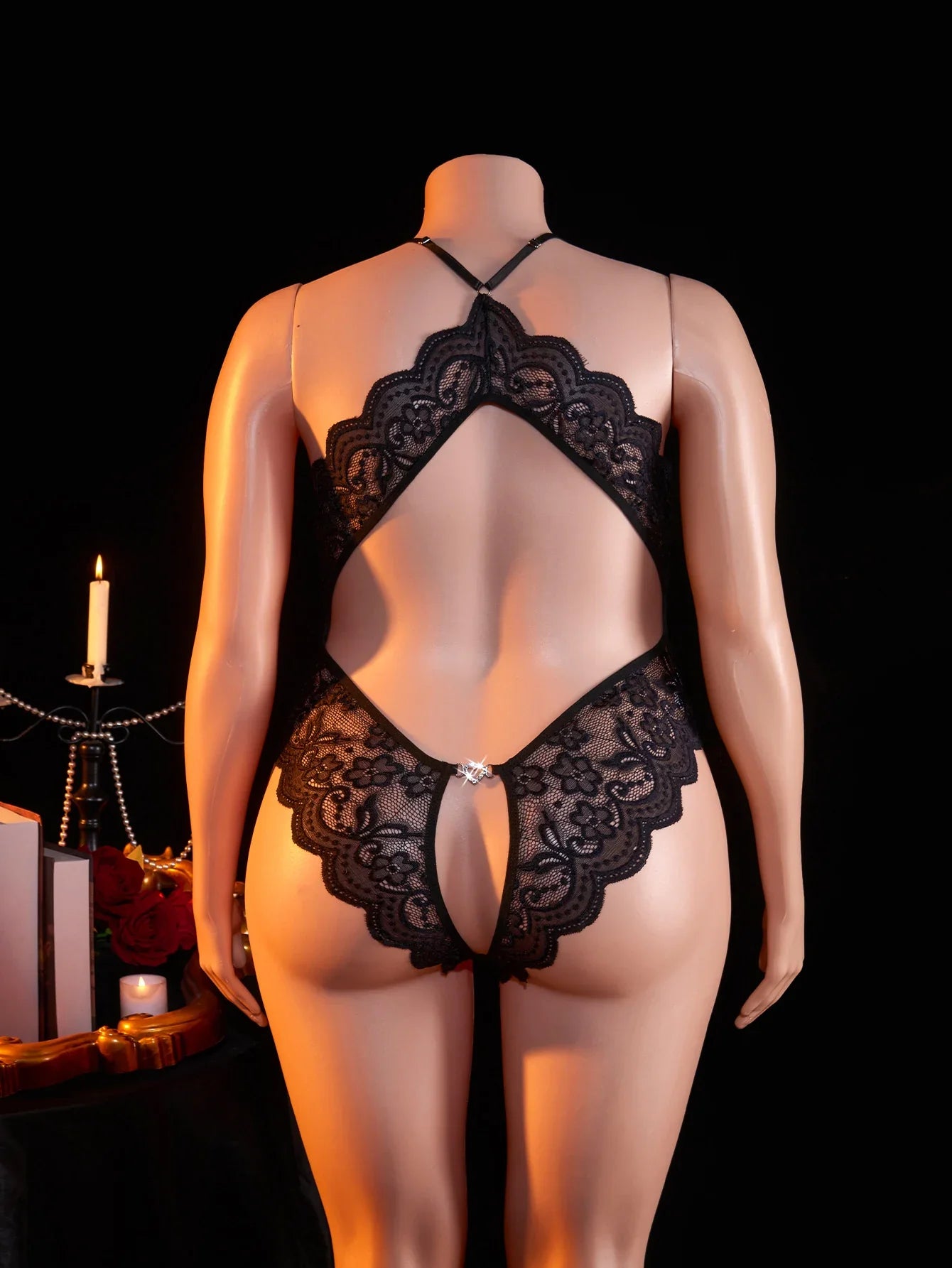 Erotic Hot women Plus Size Lace Halter Teddy Bodysuit Crotchless Criss-Cross Back Deep V Neck Open Crotch sexy Lingerie 1XL-4XL