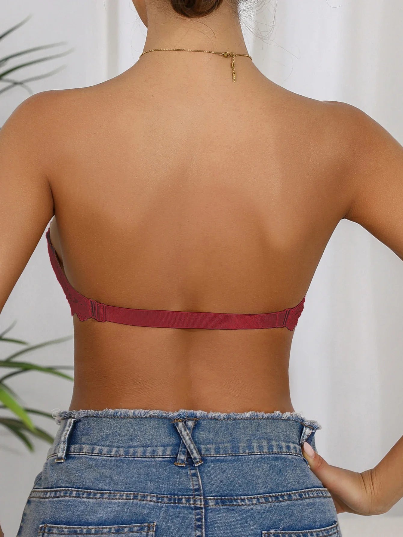Single-Piece Half-Cup Women's Bra with Front Closure, Solid Color, Simple and Sexy Lace Trim, Strapless, Invisible Details, Anti-Slip Design, Push-Up Effect