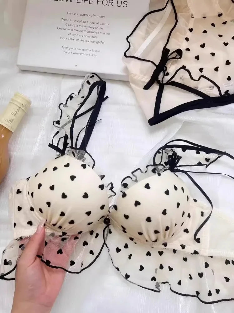 Japanese Mesh No-wire lace Underwear set Women's small breasts gather sexy pure desire sweet bra cute bra Panty SET TUSHY