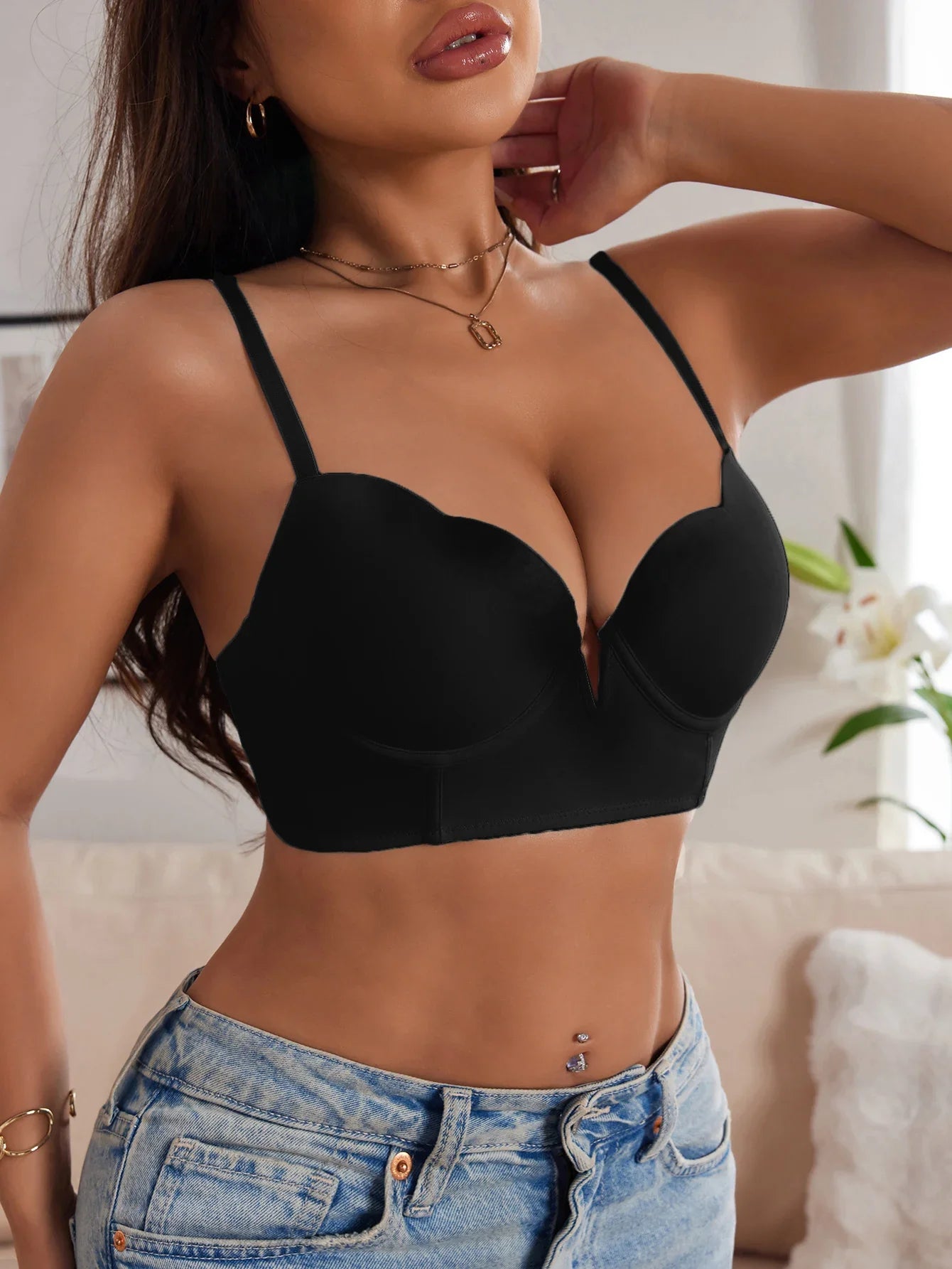 Summer Women's Solid Color Sexy bras Unadorned Push-Up with Scalloped Edge Plunge bra