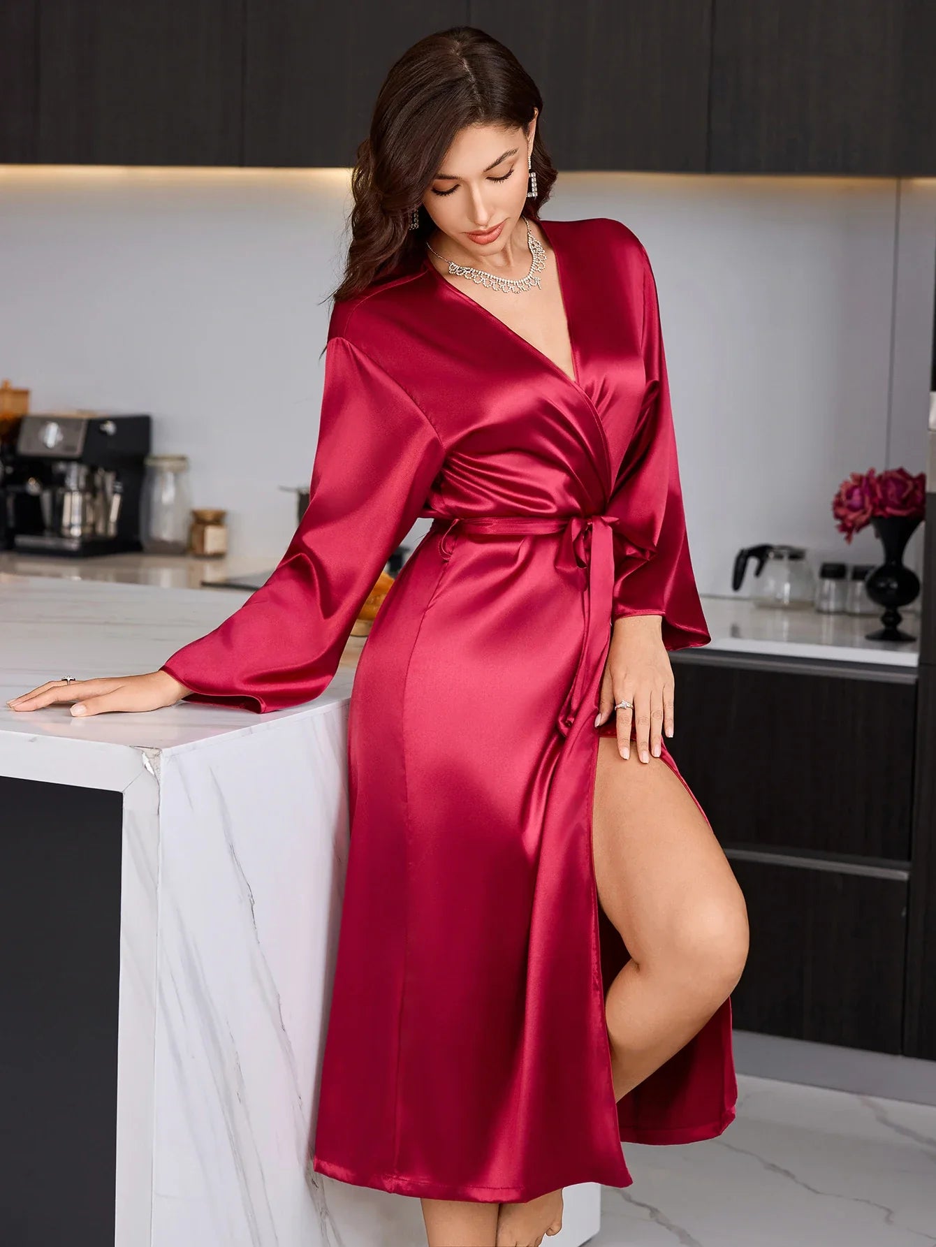 Women's Elegant Long Sleeve Robe V Neck Casual and comfortable bathrobe Solid Luxury Sleepwear For Home Relaxation