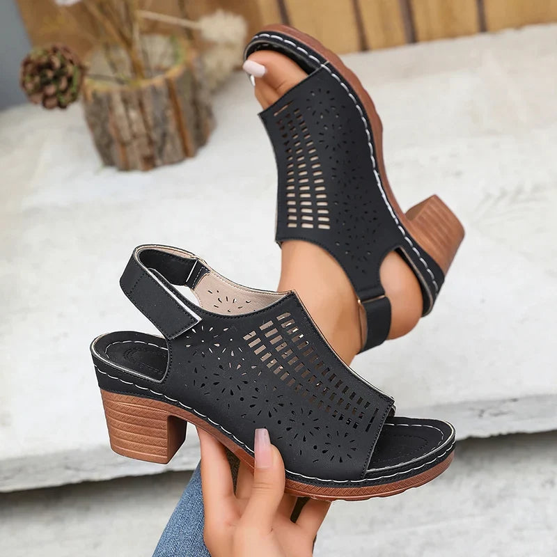 Retro Hollow Out Thick Heeled Sandals for Woman Summer Lightweight High Heels Sandals Women Plus Size Outdoor Platform Sandles