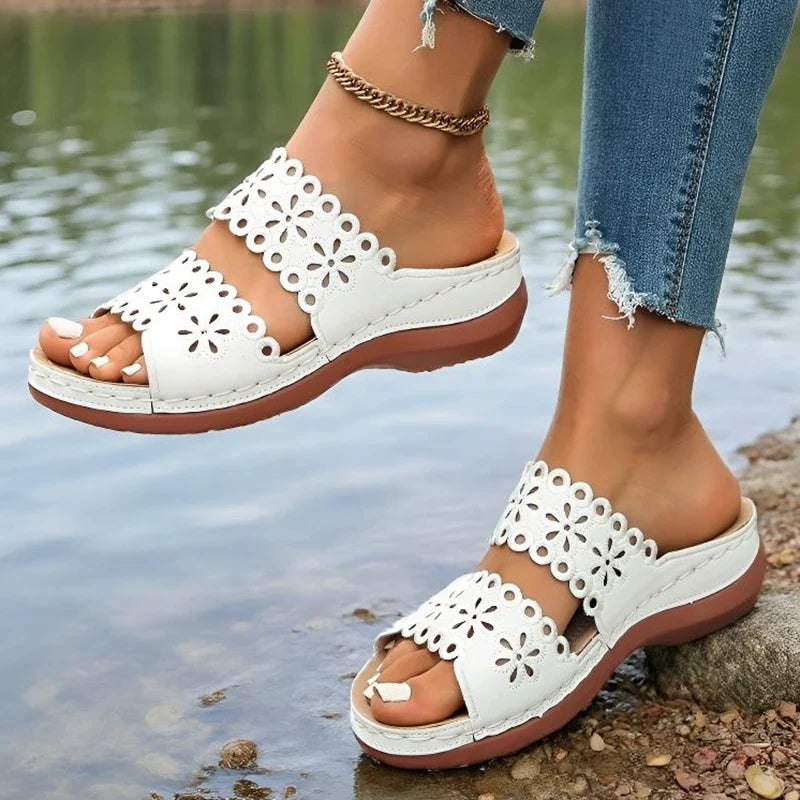 Vinatge Hollow Out Platform Sandals Women Lightweight Plus Size Wedges Sandles Woman Comfortable Thick Sole Casual Sandalias 43