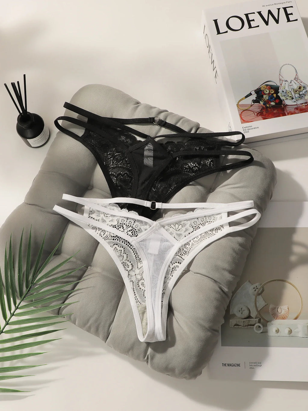 Women's sexy lace thong embroidered flower low waist hollow out seamless comfortable close fitting underwear C851