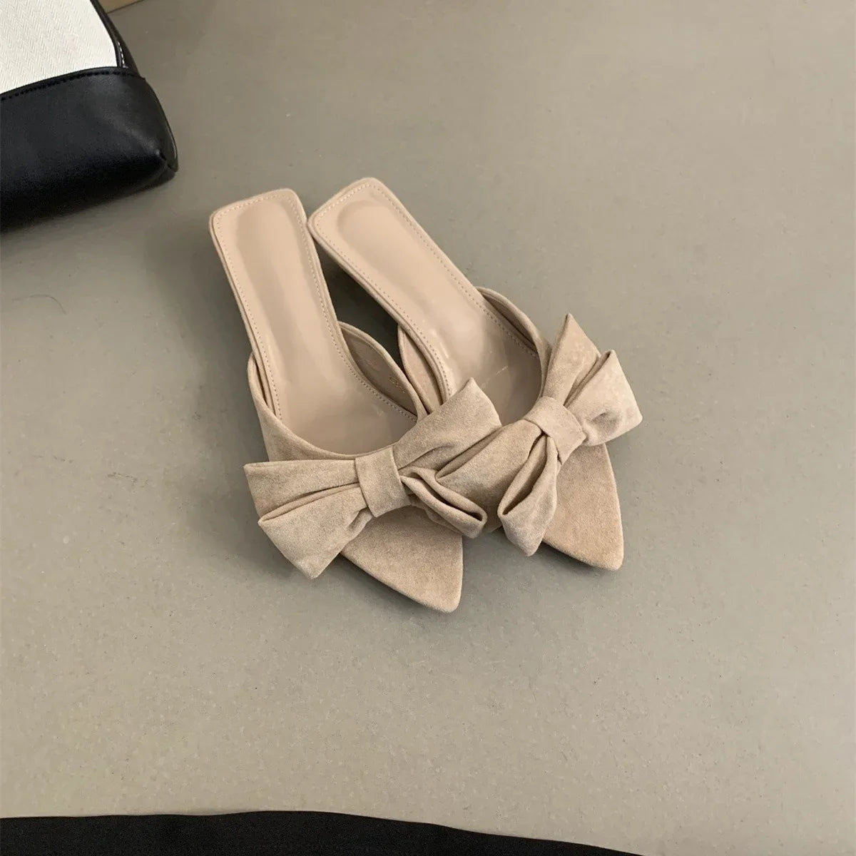2026 New Women's Summer Butterfly-knot Low Heel Slippers Elegant Open Toe Party Dress Shoes Fashion Outdoor Ladies Slides