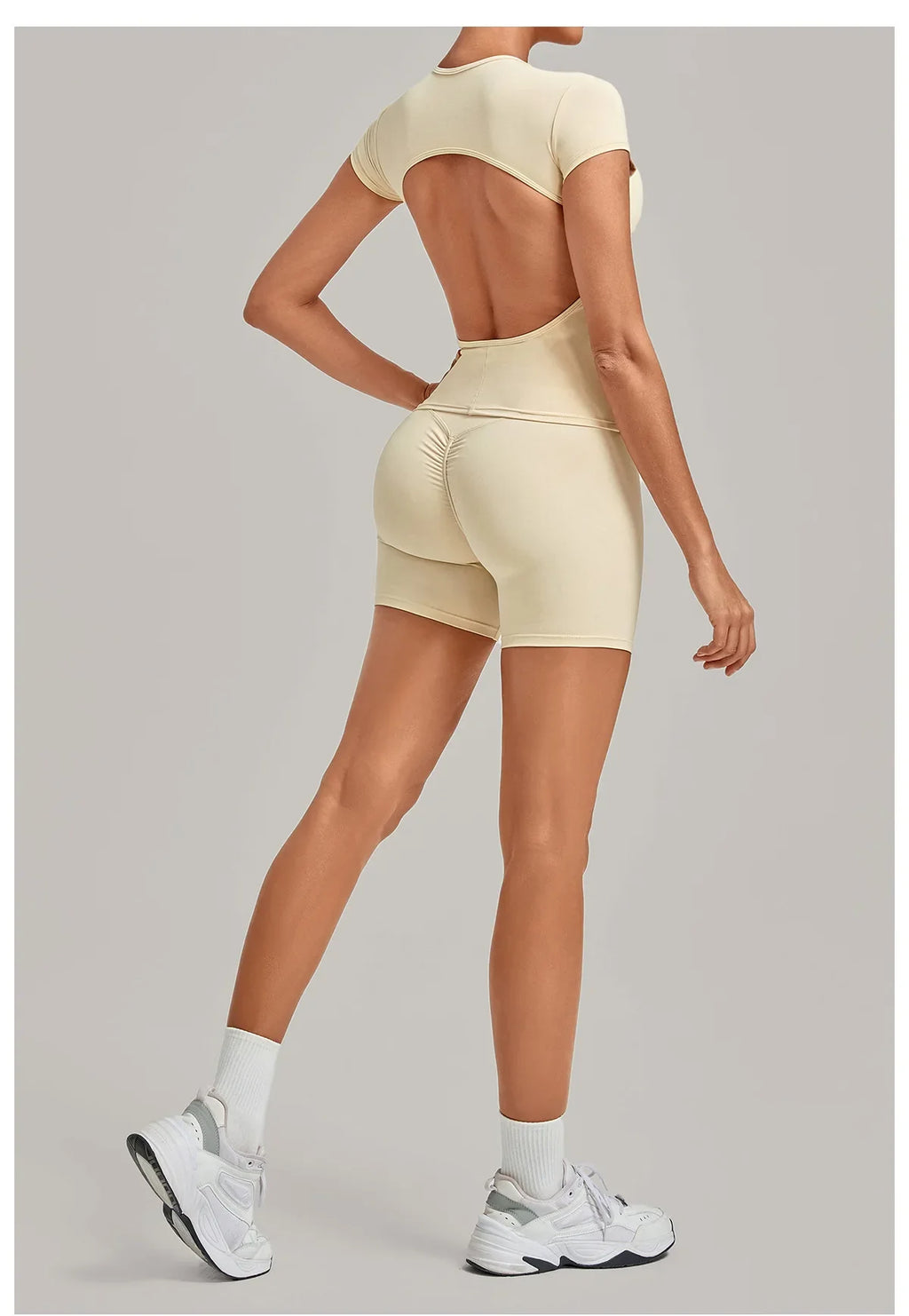 Tight Invisible Wrinkle Yoga Sets Women Short Sleeve O Neck Hollow Back Sports Tank Top Butt-Lifting Shorts Gym Fitness Suits