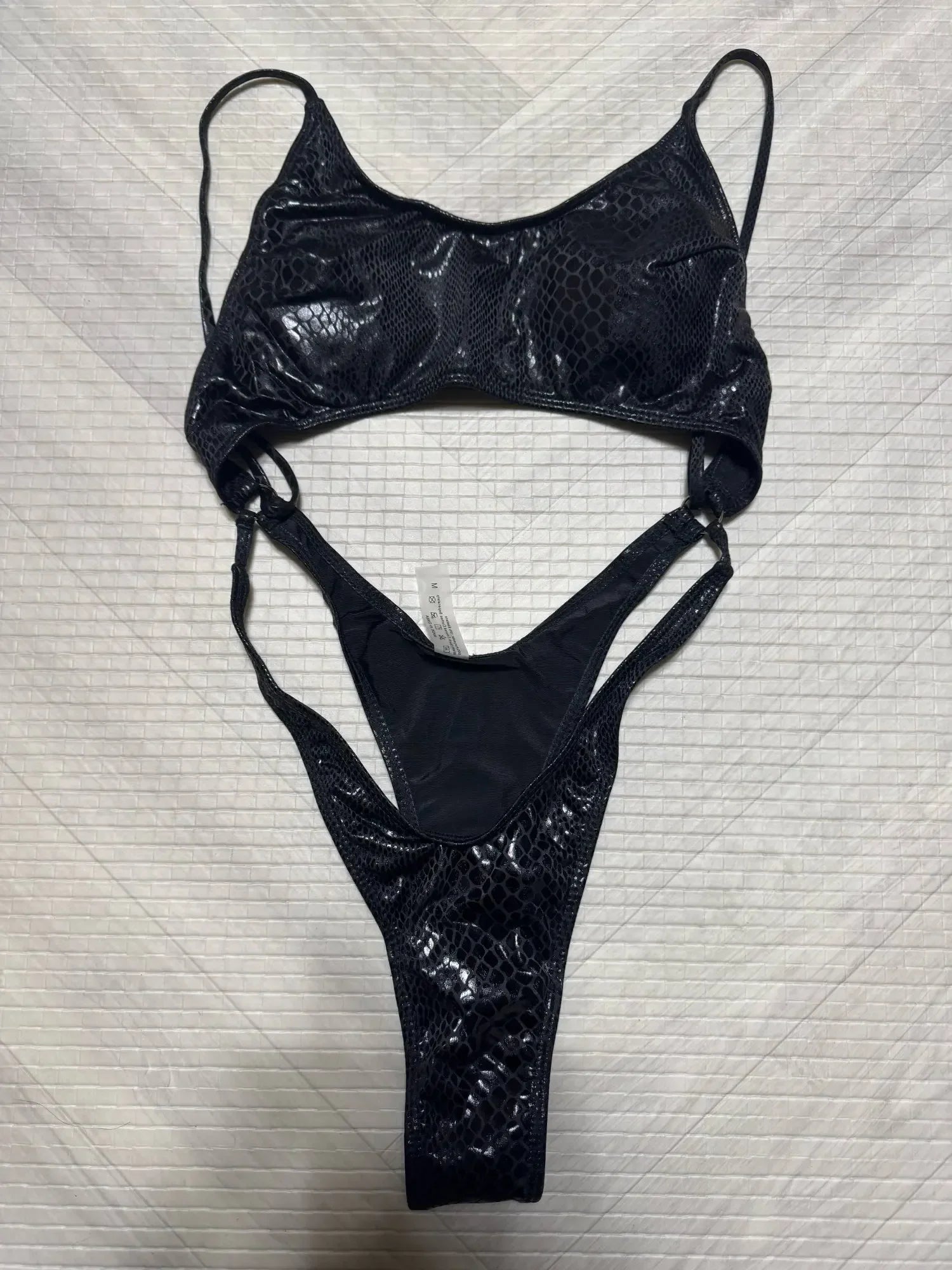 Women Black Snake Print Metallic Swimsuit One Piece Hollow Backless Bikini Swimwear Bathing Suit Beach Outfits Bodysuit Biquini