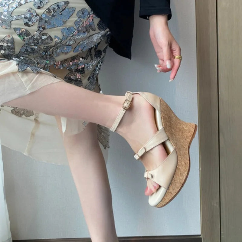 Women’s Sandals Cowhide Shoes Thick Platform Heel Sandals Elegant Lady Summer Apricot High Heel Peep Toe Buckle Sandals