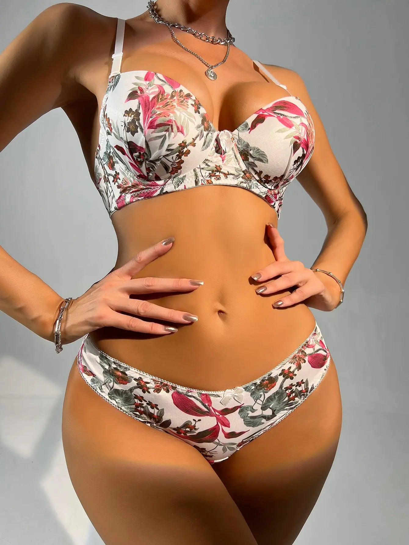 Best Selling Women's Underwear Set Bra and Panty 2PCS  Cute Print Flowers Shapewear Thin Section Lingerie Comfortable A2134