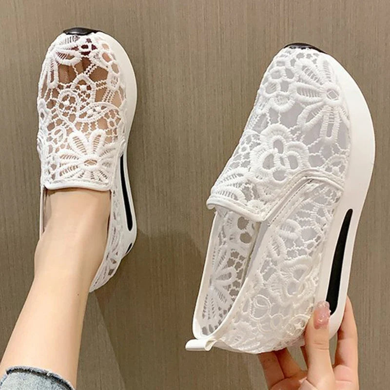Classic Black Embroider Sneakers for Women 2025 Comfortable Breathable Mesh Casual Shoes Woman Lightweight Platform Shoes Mujer