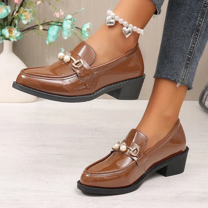 Office Ladies Patent Leather Oxford Shoes Plus Size 43 Pointed Toe Thick Heel Pumps Women British Style Slip On Student Shoes