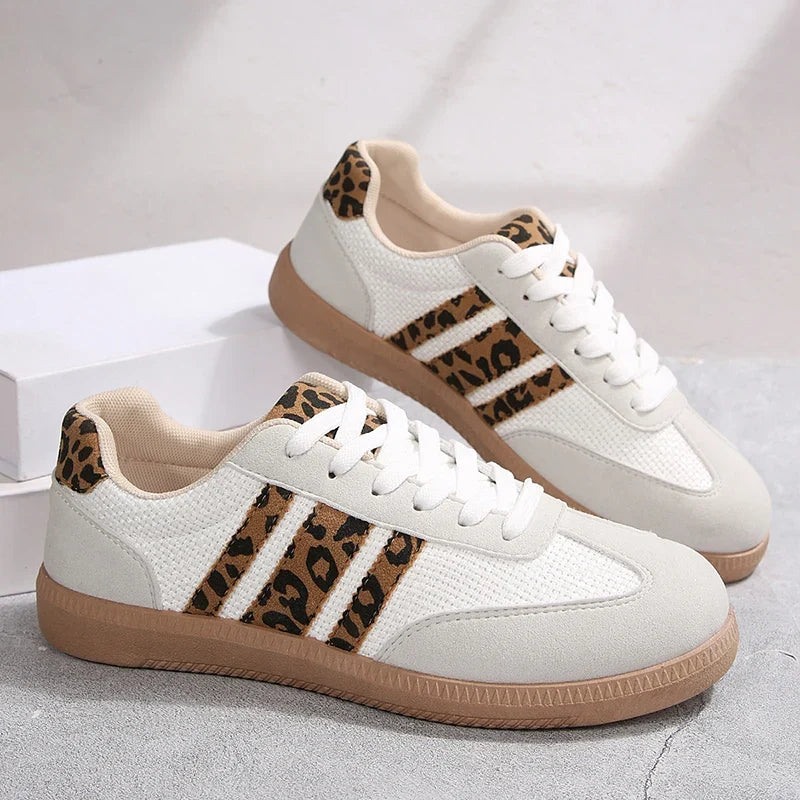 Plus Size 42 Leopard Print Flat Shoes Women Comfortable Breathable Flat Heels Sneakers Woman Non Slip Soft Sole Sports Shoes