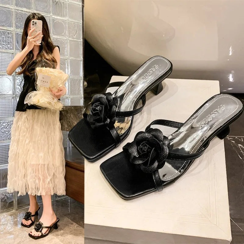 Women Sandals Flower Decor Low Heels Sandals Elegant Point Toe Pumps Fashion Ankle Strap High Heels shoes women slides women
