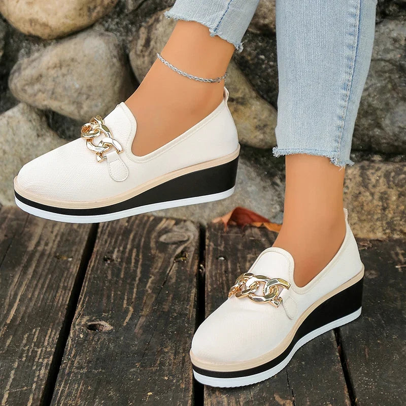 Fashion Metal Chain Wedge Heeled Loafers Women 2026 Slip On Platform Pu Leather Shoes Woman Non Slip Thick Sole Single Shoes