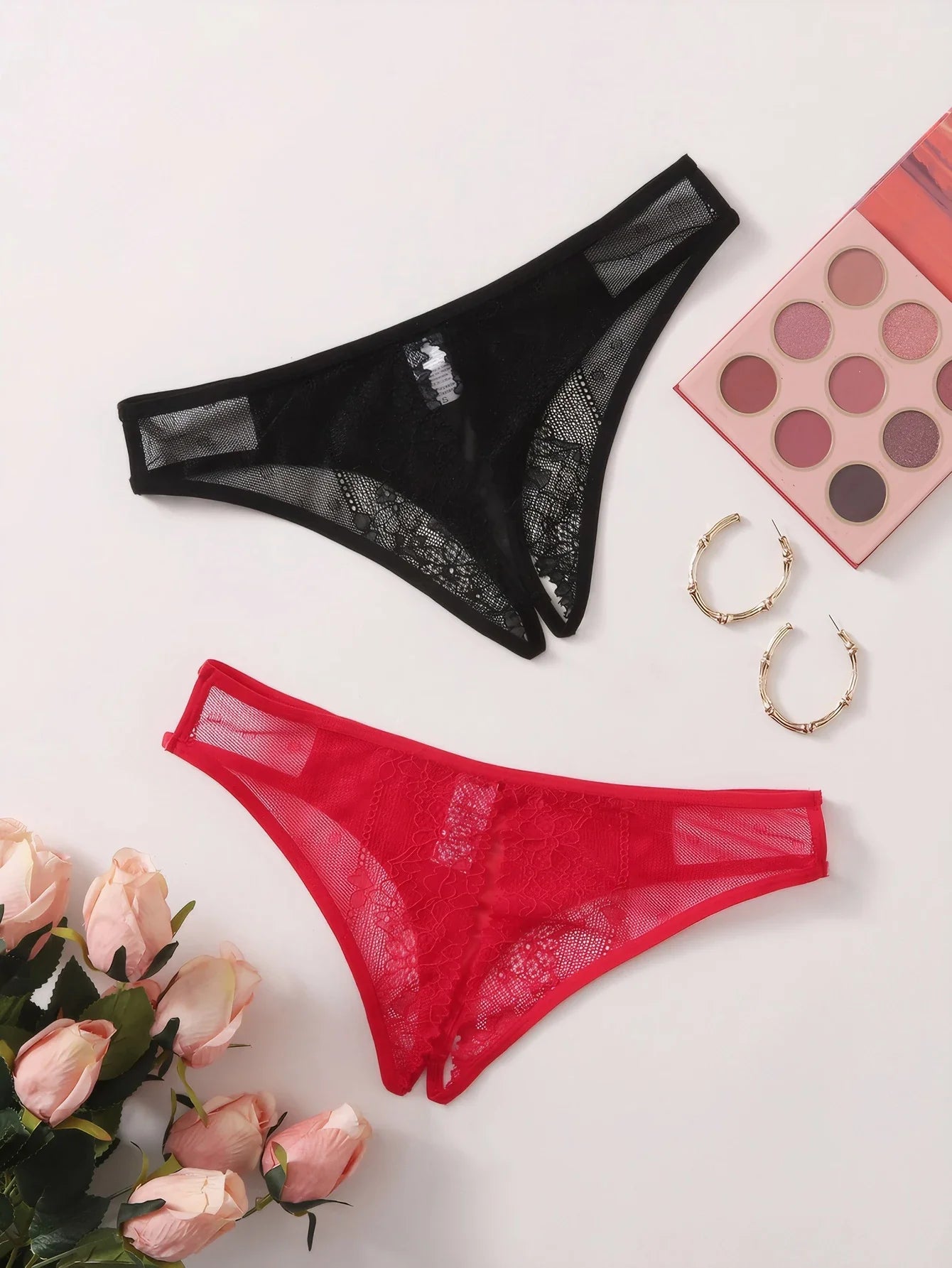 2 pairs of solid colored lace underwear with sexy hollow out fun triangle pants suitable for special occasions C901
