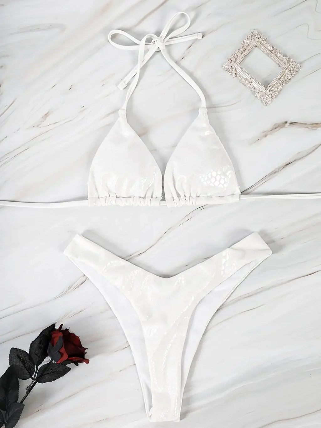 Sexy Swimsuits Women Halter Bikini Lace Up Green Snakeskin Print Pleate Skirts 3 Piece Swimwear Beach Bathing Suit Swimming Suit
