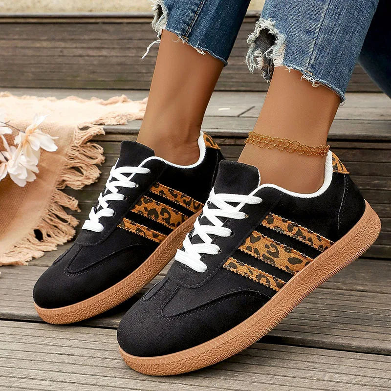 Plus Size 43 Leopard Print Flats Women Fashion Striped Lace Up Platform Sneakers Women Comfy Anti Slip Soft Sole Sport Shoes