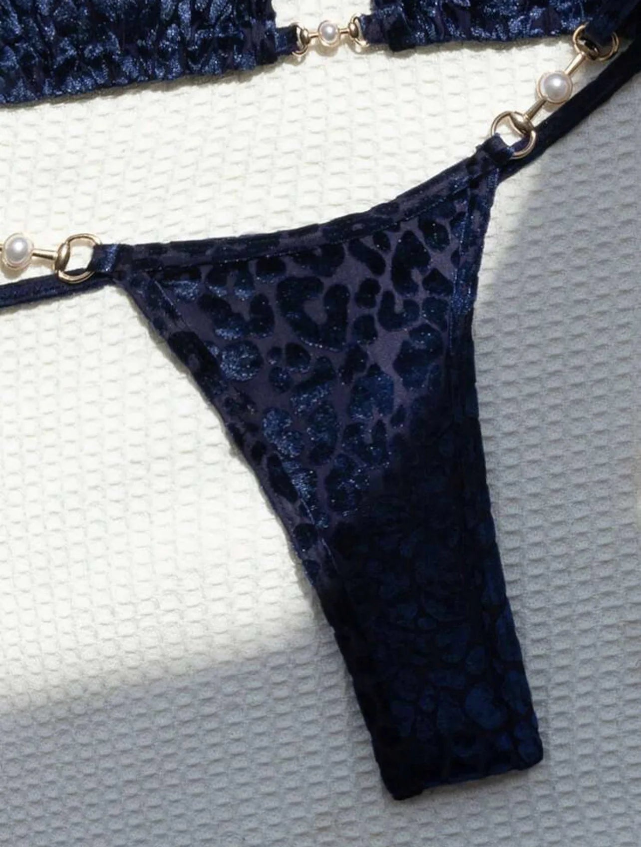 DEKA Sexy Brazilian Shiny Pearl Micro Bikini Faux Leather Swimwear Women Thong Swimsuit Halter Triangle Bikini Set Bathing Suit
