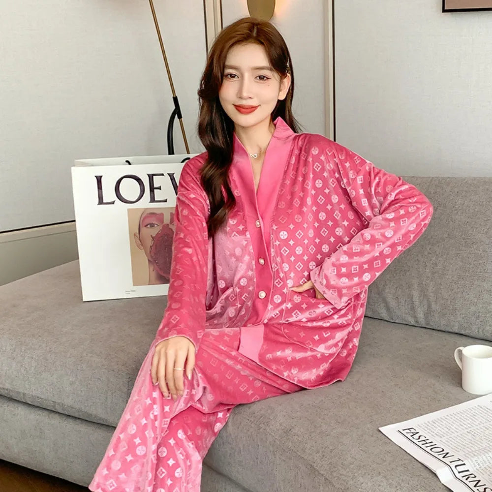 Autumn and winter new gold velvet pajamas V-neck Korean velvet sweet and sexy lace home clothes