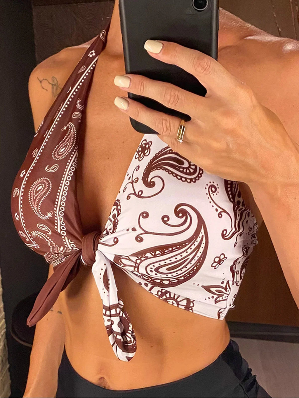 XS - L Sexy Printed Splicing Halter Knotted Bikini Top Female Swimsuit Women Swimwear Bather Bathing Suit Swim Beach Top V5817