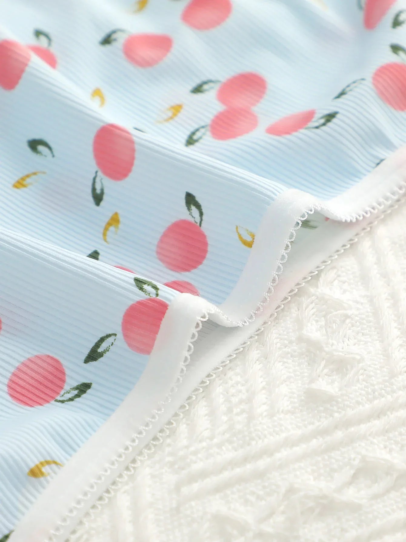3Pcs Women Ribbed Briefs Cute Peach Plaid Print Panties Contrast White Trim Stretchy Soft Breathable Daily Underwear Set C898