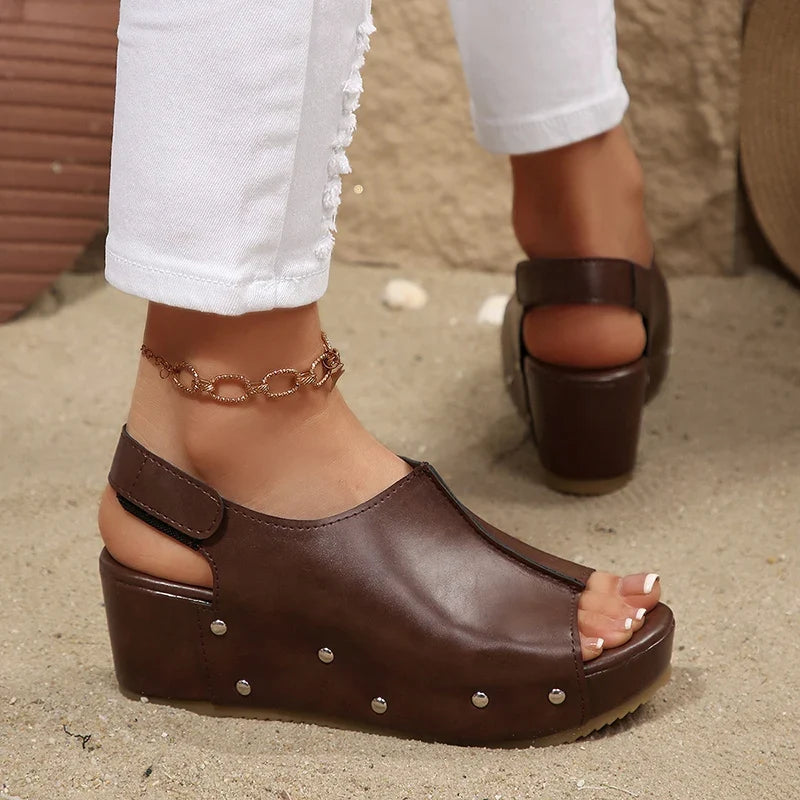 Black Pu Leather Wedge Heel Sandals Women Rivets Back Strap Platform Sandles Woman Plus Size 43 Thick Sole Rome Sandalias Mujer