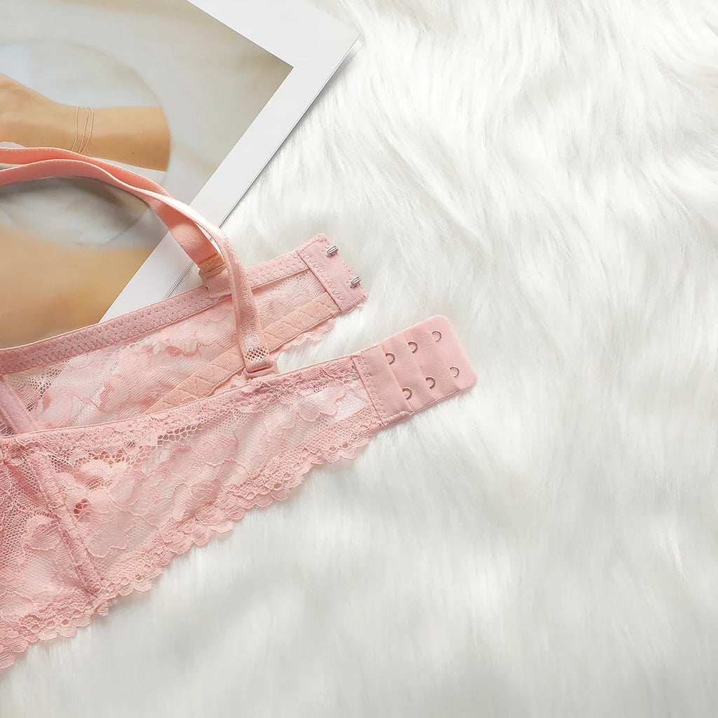 Beautiful Design Sexy Underwear Women's Pink Lace Underwear Back Button Bra Top Flower Comfortable Close fitting Underwear B6048
