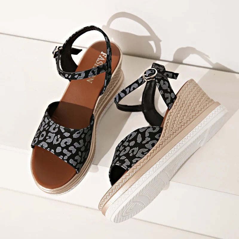 2025 Summer Leopard Print Wedges Sandals Women Plus Size Ankle Buckle Platform Sandles Woman Lightweight Chunky Heel Sandalias
