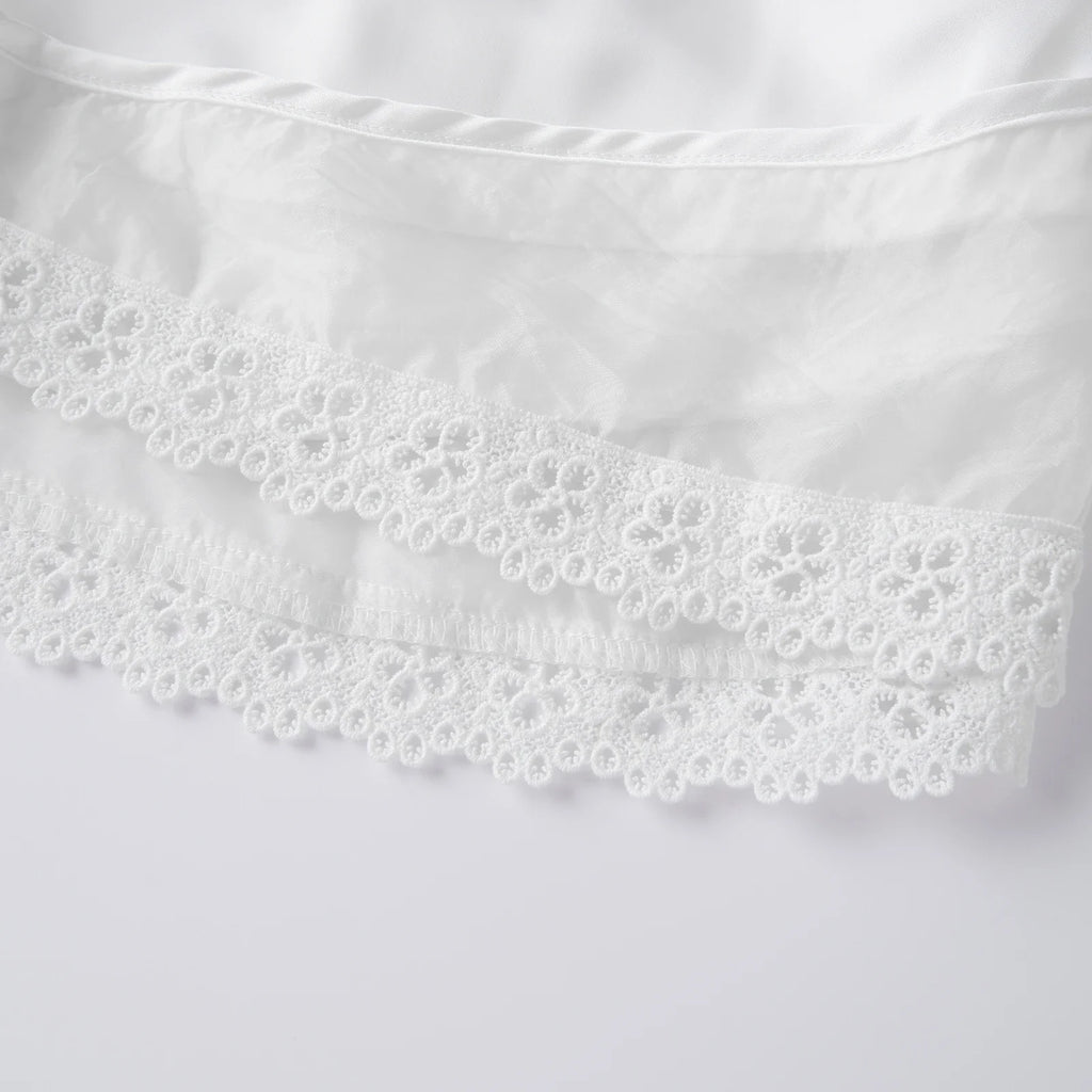 Women Elastic Waistband Lace Trim Streetwear Shorts Summer Solid Color Casual Loose Shorts with 2 Pockets