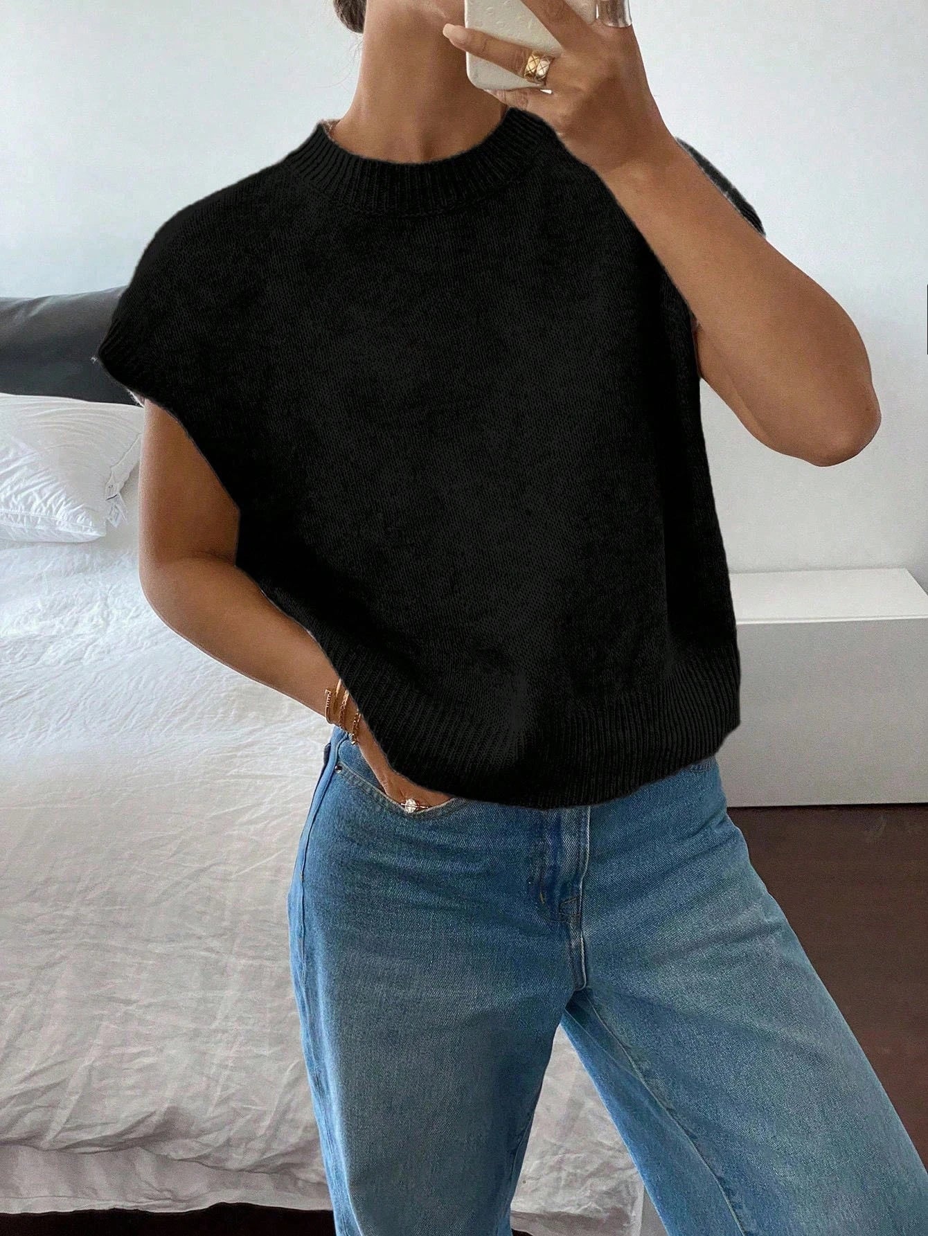 Women's Elegant Short Sleeve Knit Sweater Casual O-Neck Straight Dropped Shoulders Comfort Sweater Vest Spring/Fall