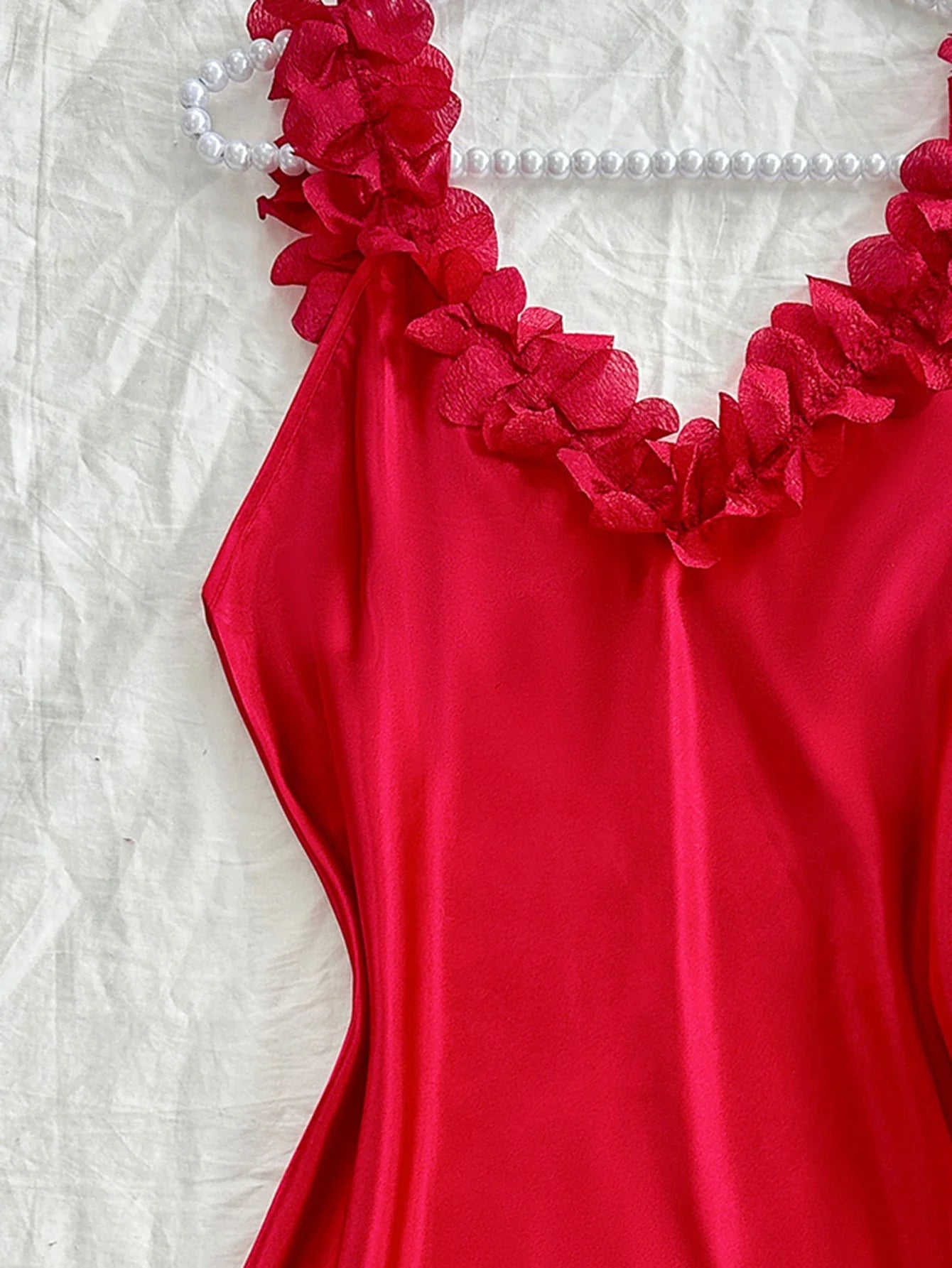 Women Petals Trim V Neck Nightdress Elegant Sleeveless Sleep Dress Perfect for Romantic Date Nights Valentine's Day and Special