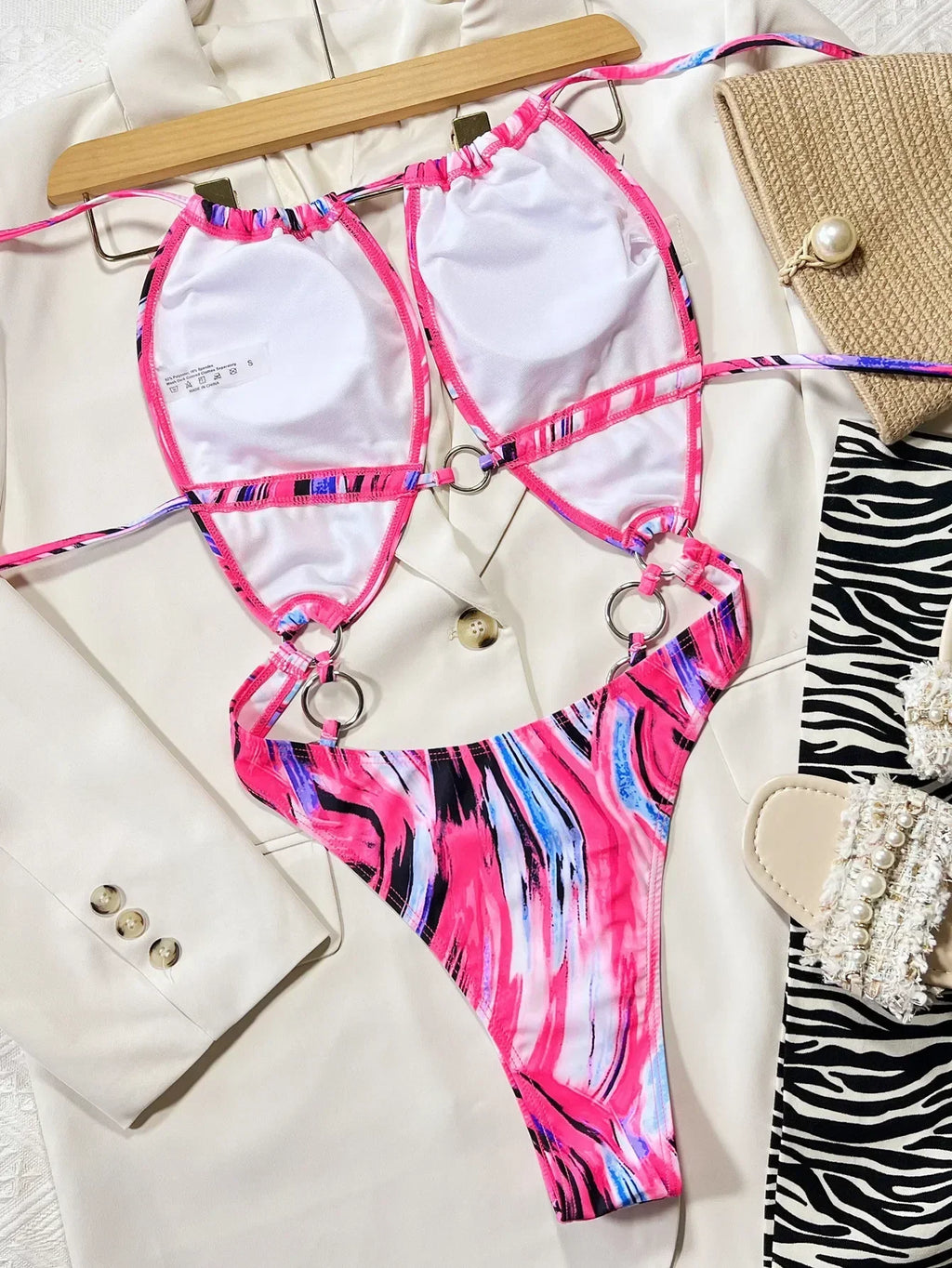 2026 Sexy One Piece Swimsuit Swimwear Women Print Hollow Circles Halter High Waist Bathing Suit Beachwear Maillot De Bain Femme