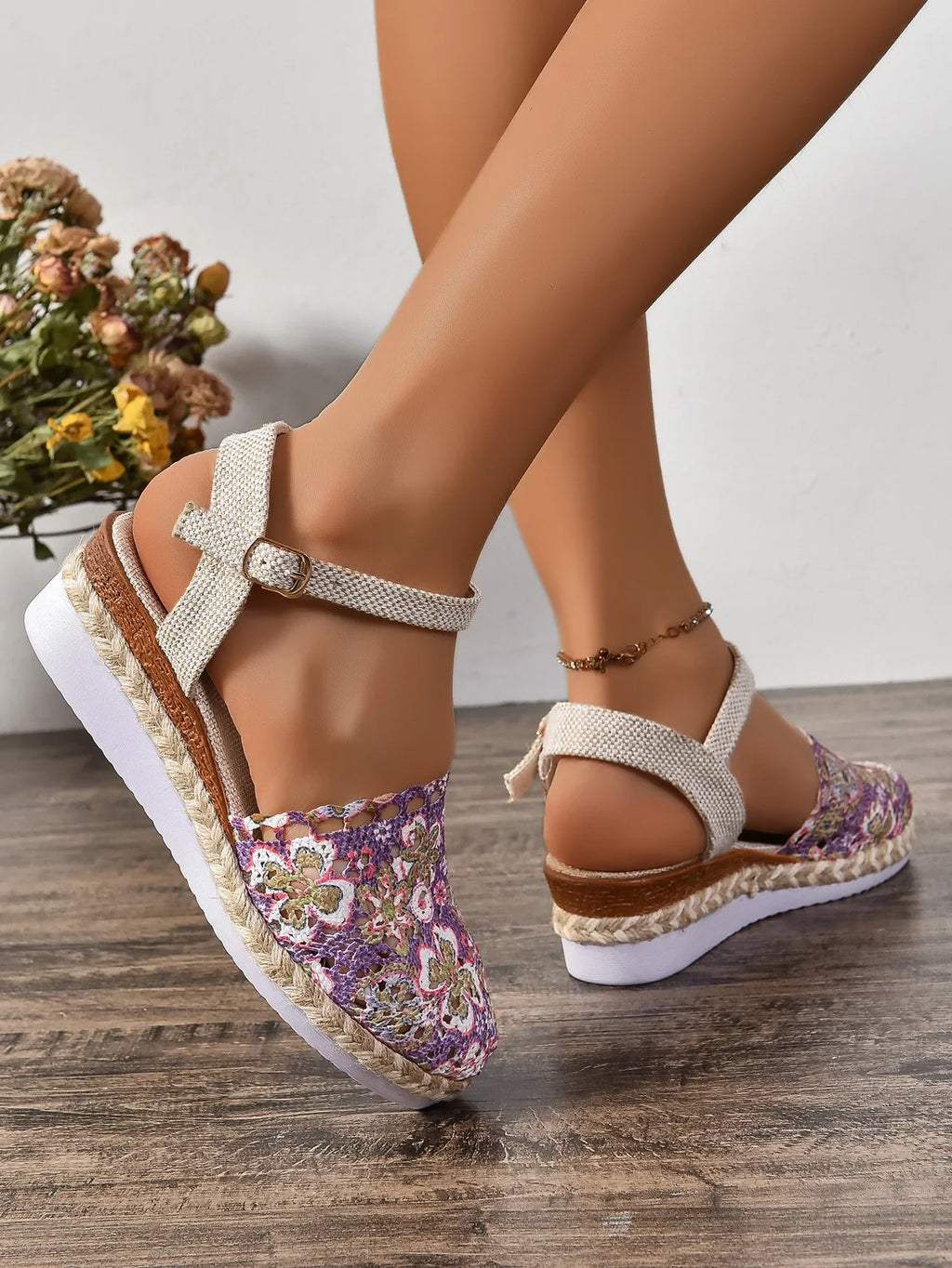 Hollow Fabric Roman Shoes Summer Travel Round Head Wedge Toe Fashion Sandals Comfortable Thick-sole Women's Shoes 2026
