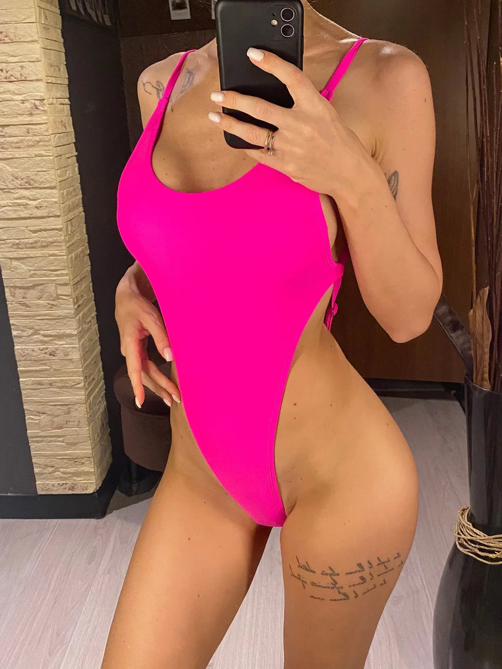 XS -L Sexy High Leg Monokini Extreme String Mini Micro Thong One Piece Swimsuit Women Swimwear Female Bather Bathing Suit V5820C