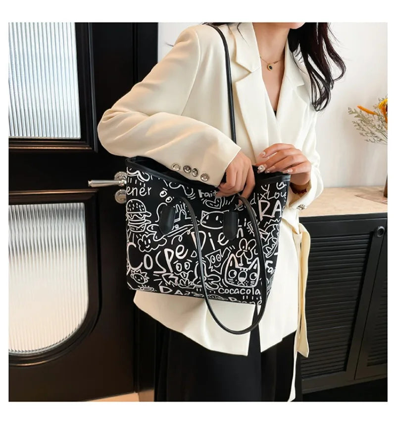 Large Capacity Printed Tote Bag, Fashion and Versatile Casual Single Shoulder Handbag with Pendant, College Style Women's Bags