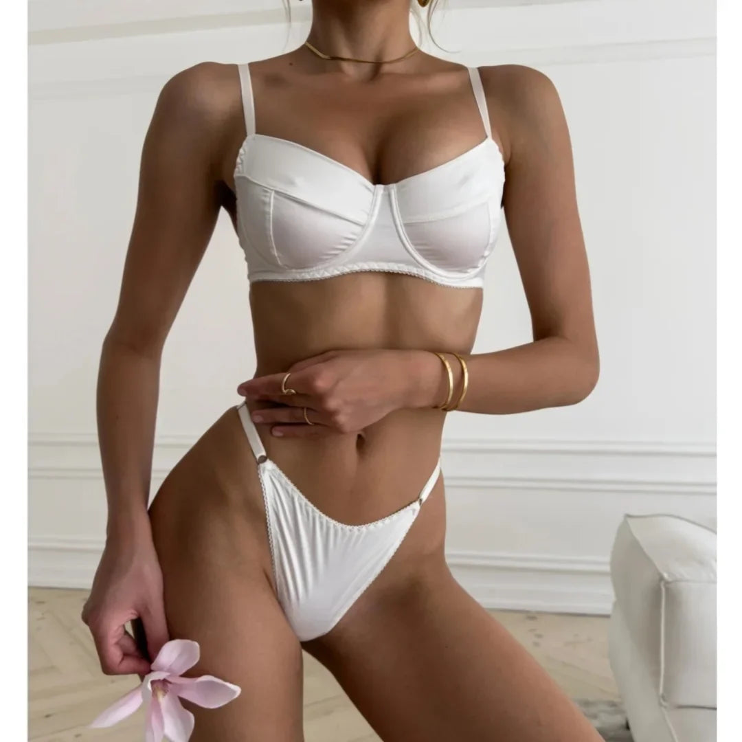 2 Pcs Sexy Bra Set Women Underwear Underwire Push Up Satin Patchwork Bras and Thongs Suits Attractive Bilizna Intimate Set