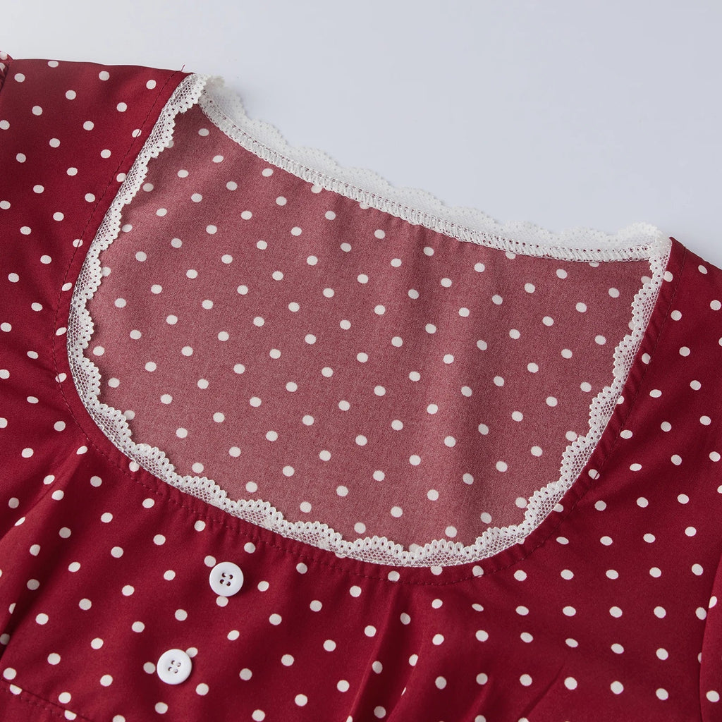 Women Short Sleeve Dot Print Lace Trim T-shirts Buttons Scoop Neck Blouses Summer Slim Fit Casual Tops Streetwear