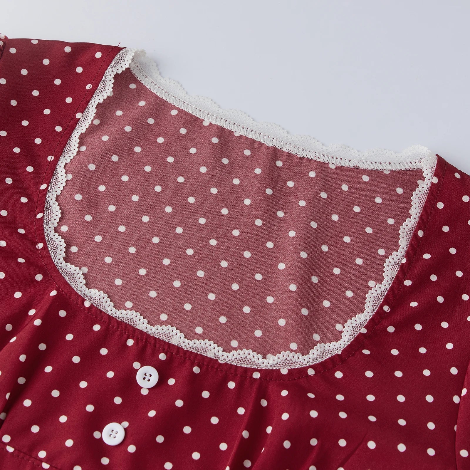 Women Short Sleeve Dot Print Lace Trim T-shirts Buttons Scoop Neck Blouses Summer Slim Fit Casual Tops Streetwear