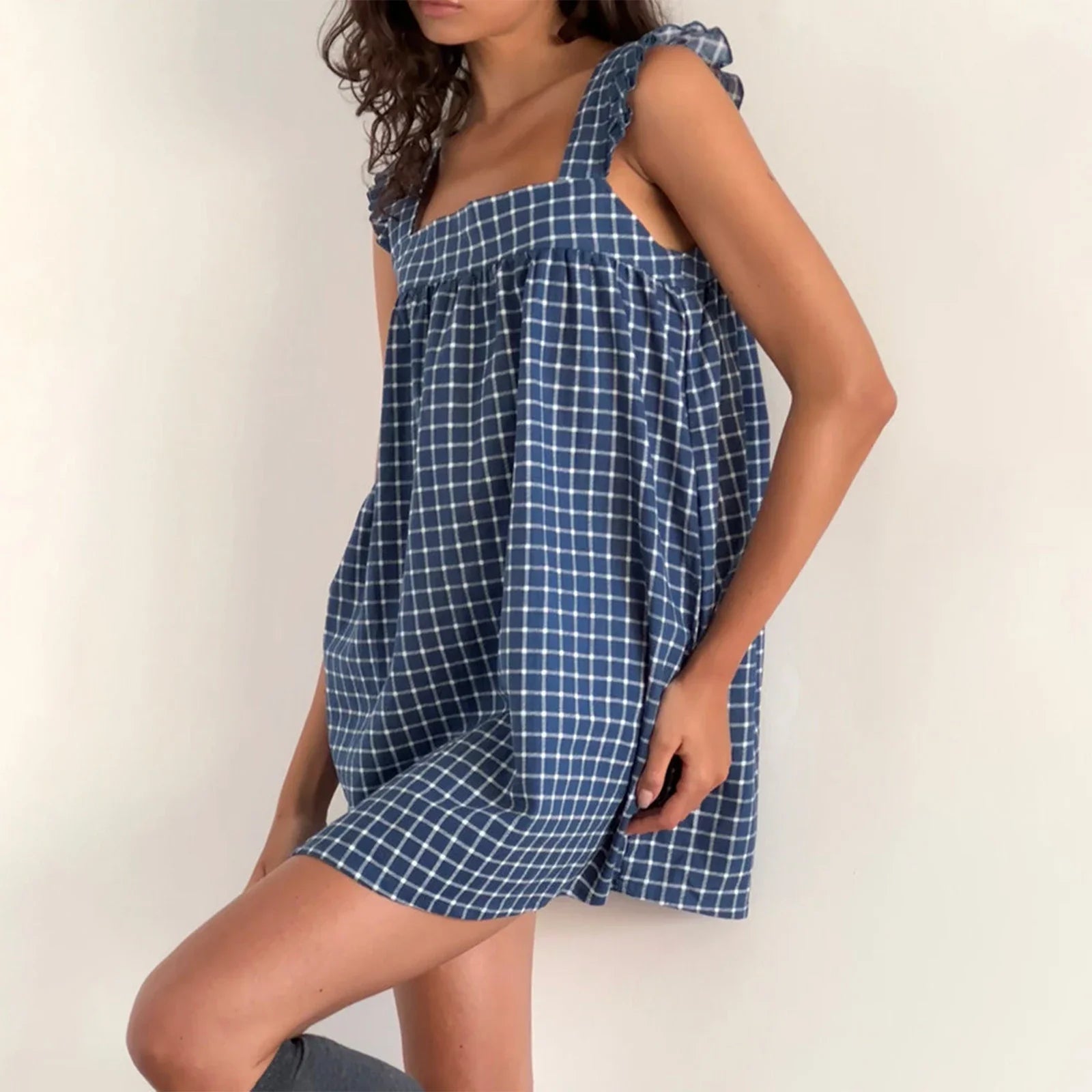 Summer Mini Plaid Print A line Dress for Women Sleeveless Ruffle Trim Square Neck Loose Fitting Cami Dress With Pocket