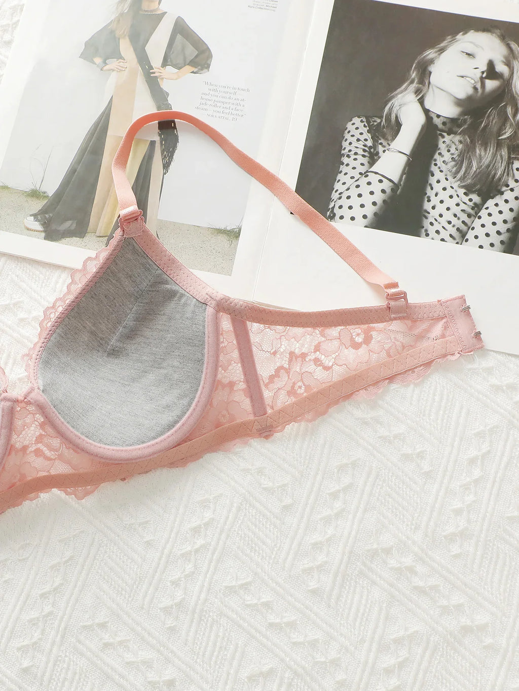Pink lace gathered lifting sexy bra for all seasons daily women's underwear simple French style B6048