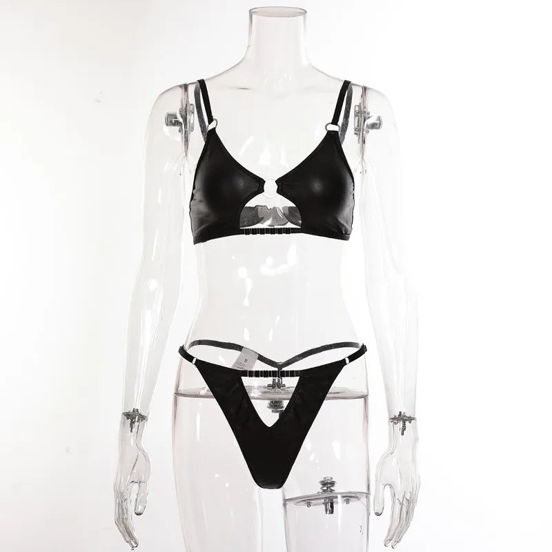 Toucheart Sexy Hollow Out Halter Chain Lingeries Bra Set Exotic Glossy Pu Leather Set Underwear For Women Bra Set Sexy Lingerie