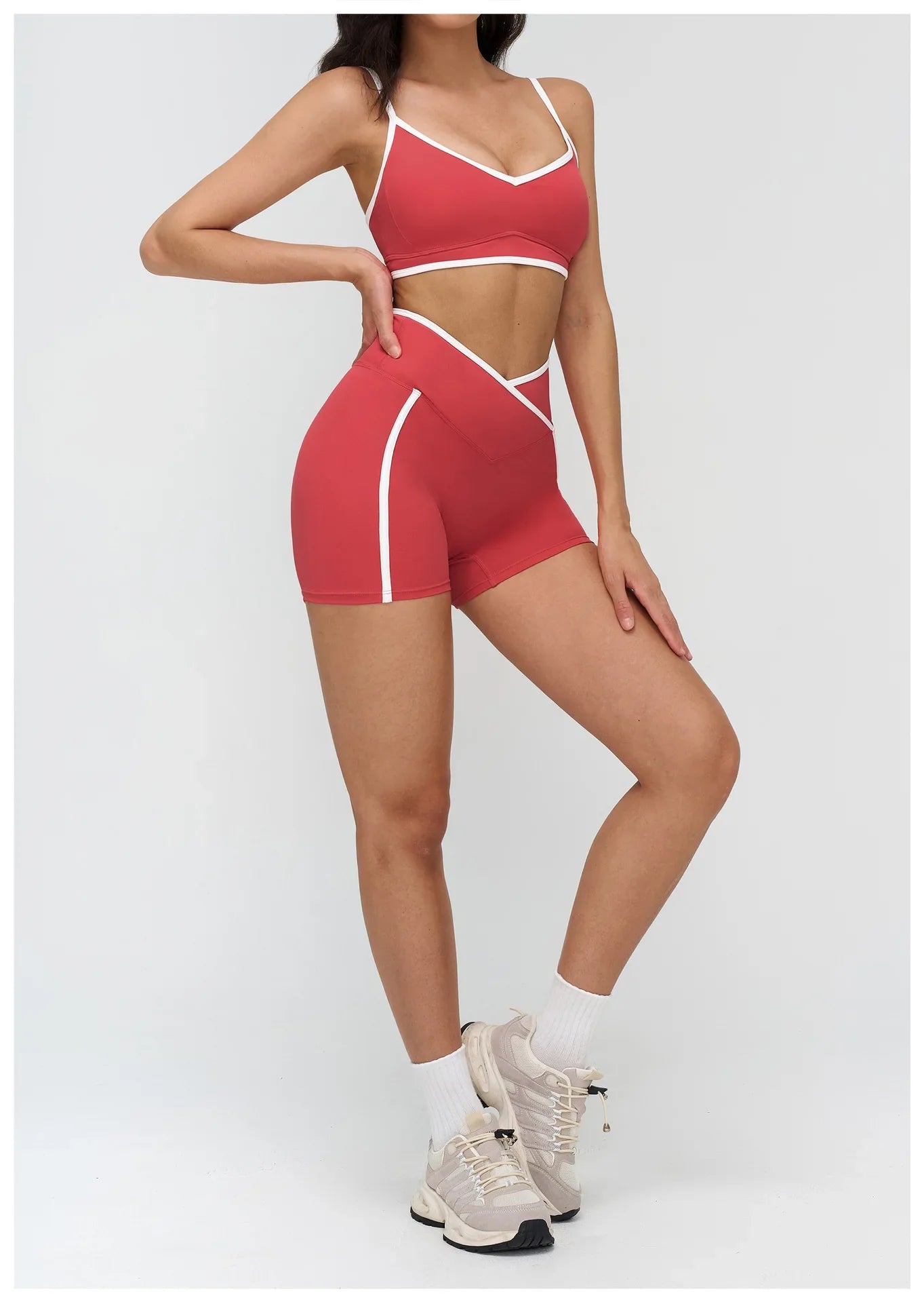 Women Bra Shockproof Gym Top Women Underwear Thin Strap Halter Sports Bras Scrunch Push-up Workout Yoga Tank Tops Women's Clothe