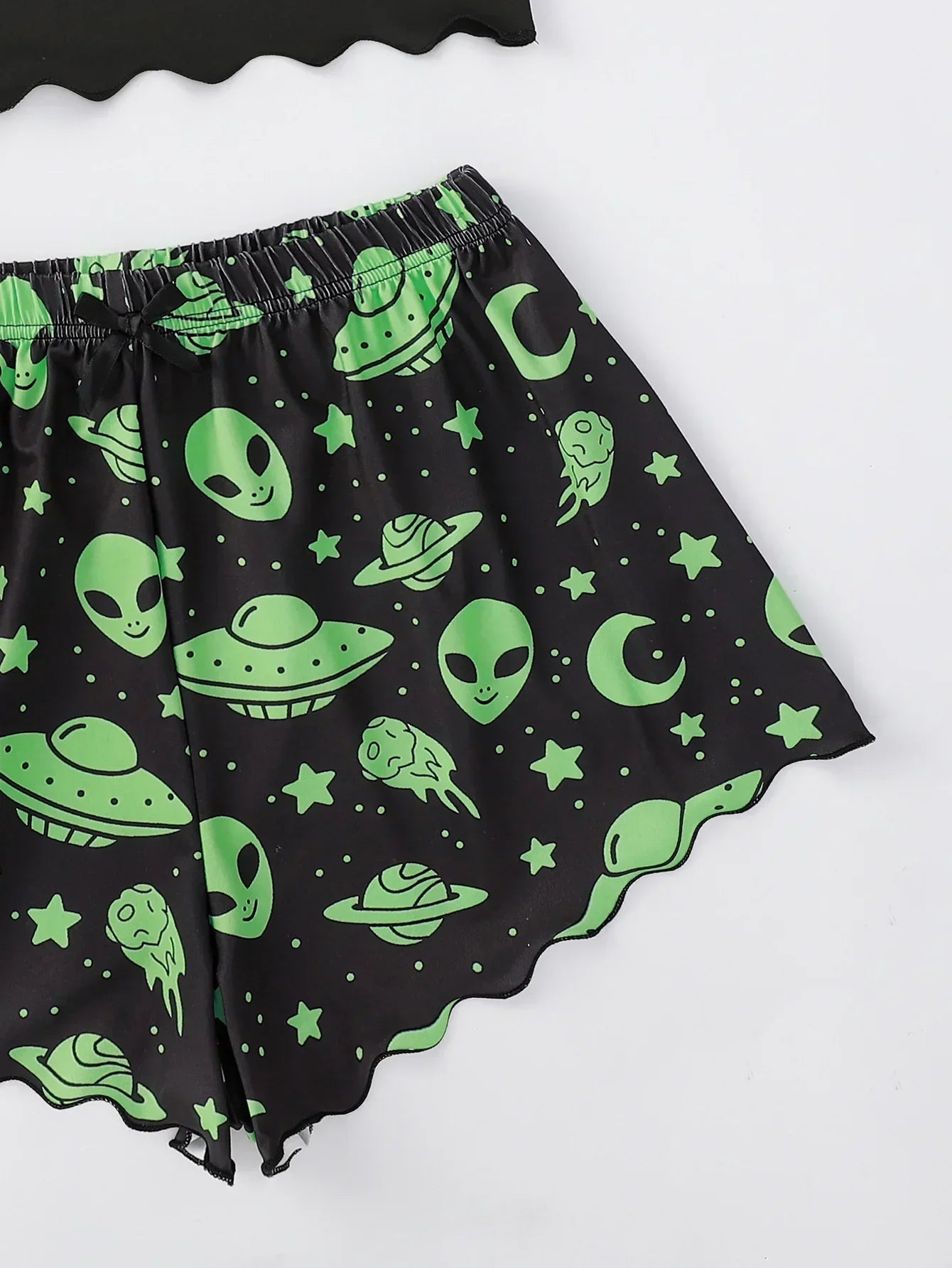 Sexy Alien Print Sling Sleepwear Women's Pajamas Set V-Neck Pyjamas Female Homewear Sleeveless Cute  Top And Shorts