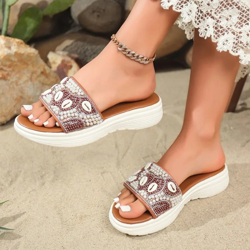 2026  New Series Flat Bottom Leaky Toe with Water Diamond Decorative Slippers Fashion and Comfortable Women's Slippers