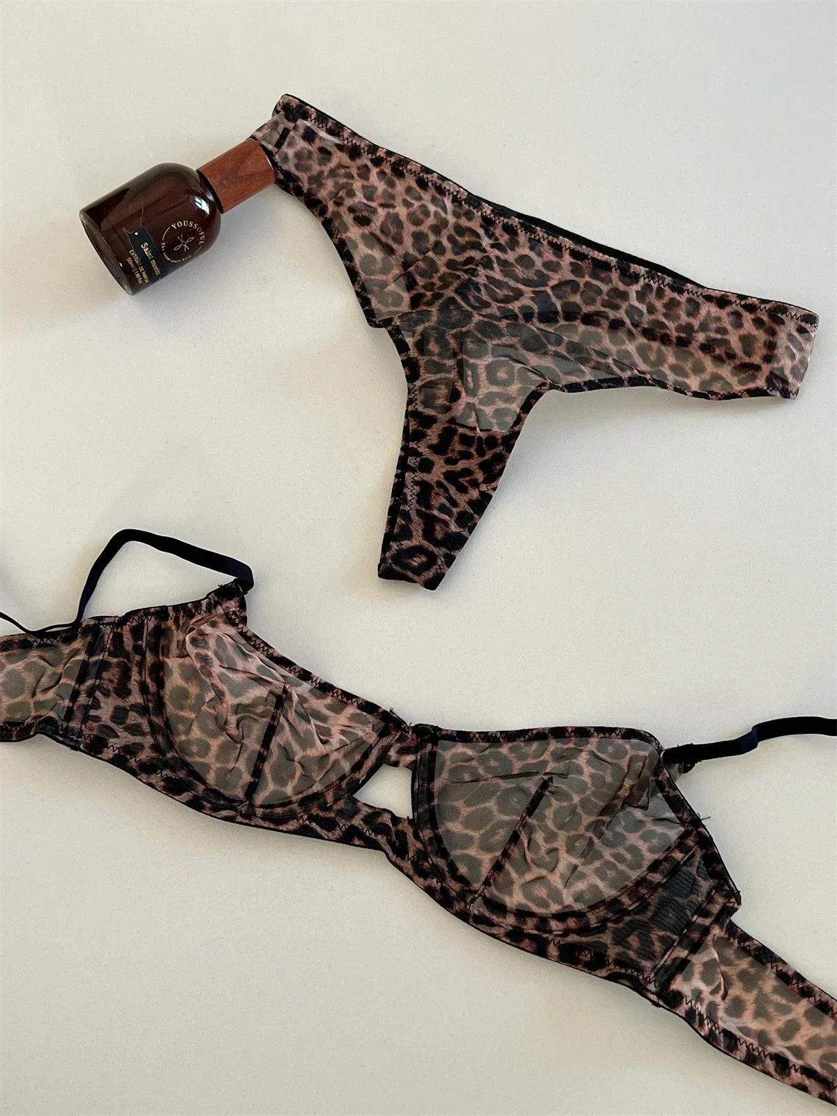 Seamless Leopard Printed Underwire Underwear Lace See Through Push Up Bra and Panty Set Women Sexy Lingerie Outfit