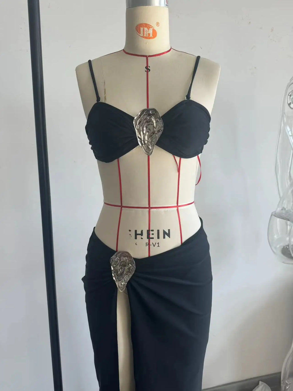 2025 New Sexy Tube Top Bikini set and Skirt Swimwear Women Metal Decoration Bodysuit Lace-up Bathing Suit Beachwear Biquini